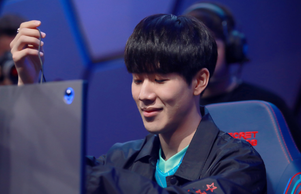 明夏解約金 明夏解約金